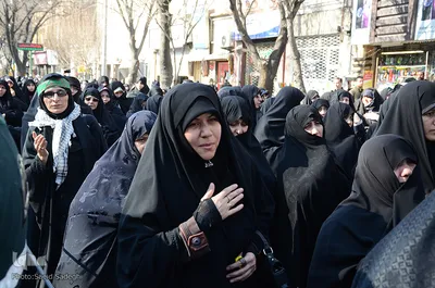 تشییع ۲ شهید تازه شناسایی شده دفاع مقدس در تبریز