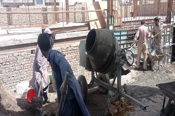 خدمت‌رسانی 20 گروه جهادی در زاهدان به مردم