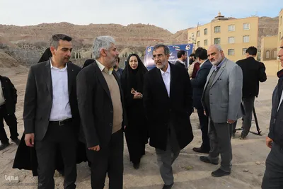 مراسم کلنگ زنی مرکز ملی زیست مصنوعی جهاد دانشگاهی در قم