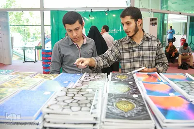 افتتاح ششمین نمایشگاه ایران نوشت