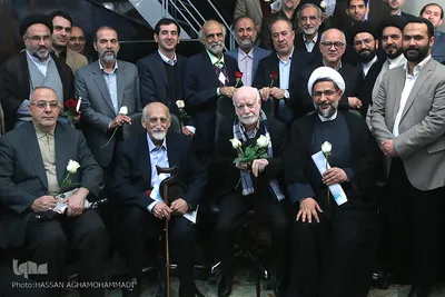 عکس یادگاری جامعه قرآنی در دیدار نوروزی سال ۹۶