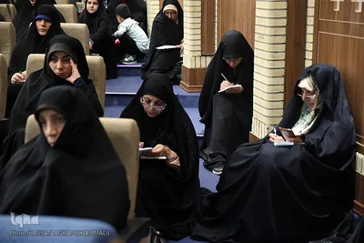 همایش جامعه قرآنی، بصیرت، رسالت و آسیبها