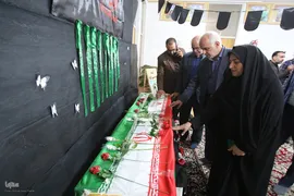 تشییع پیکر مادر 4 شهید دوران دفاع مقدس در شهیدآباد فارس