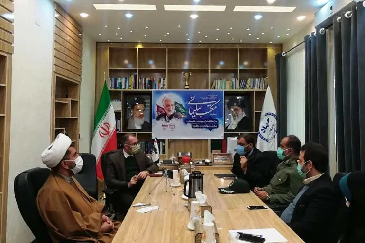 میزگرد «مكتب سلیمانی» در ایكنای فارس برگزار شد / حذف پخش زنده توسط اینستاگرام