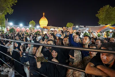 شام غریبان در حرم شاهچراغ(ع)‎