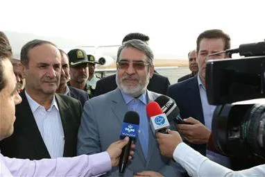 افرايش ظرفيت امكانات زيرساختى و خدماتى در مرز مهران/ پيگيرى رفع كمبودها در هيأت دولت و ستاد اربعين