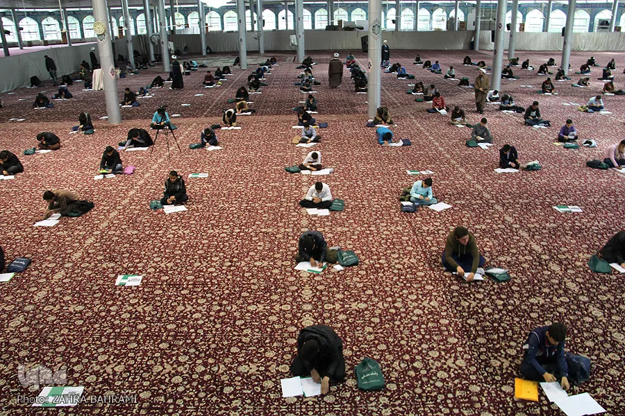 رقابت ۱۶۰ متقاضی در آزمون ورودی حوزه علمیه استان مرکزی