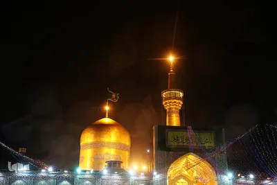 حال و هوای حرم مطهر رضوی در شب میلاد حضرت رسول اکرم(ص) و امام جعفر صادق(ع)