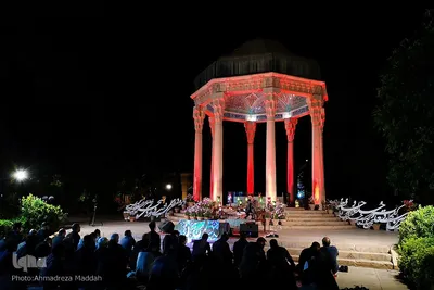 قرار بندگی؛ احیای شب ۲۱ رمضان در جوار آرامگاه حافظ