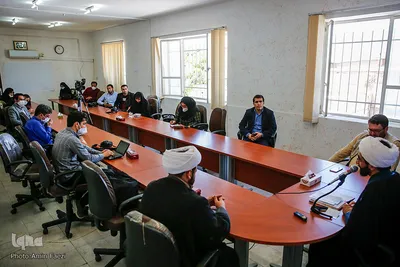 نشست خبری مدیر حوزه‌های علمیه استان فارس‎