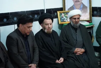 دیدار با خانواده ۳ شهید جنگ رمضان در پلدختر