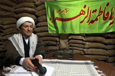  تندیس مرحوم آیت‌الله اکبر هاشمی‌ رفسنجانی در موزه انقلاب اسلامی و دفاع مقدس