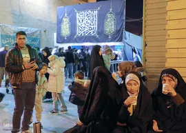 مهمان عزاي حضرت مادر بر سفره كريم بن كريم