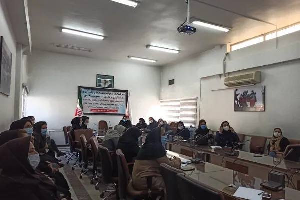 کارگاه آموزشی «مهارت‌های زندگی و تاب‌آوری» در سنندج برگزار شد