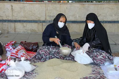 آماده سازی ۳۰۰۰ بسته کمک مومنانه در شیراز