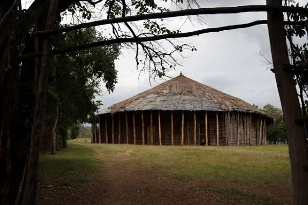 ইথিওপিয়ায় চল্লিশ স্তম্ভ বিশিষ্ট মসজিদ