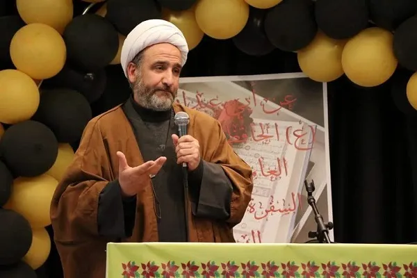 القرآن نَاطقٌ لاَيَعْيَا لِسَانُه