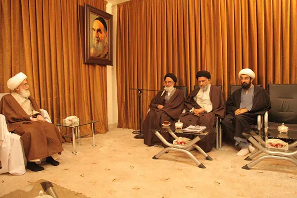 قم در ترویج امر به معروف و نهی از منکر اسوه باشد