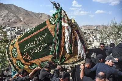 آیین 500 ساله نخل‌گردانی در مهدیشهر‎
