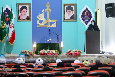 تجلیل از بانوان خادم حرم  شاهچراغ(ع)