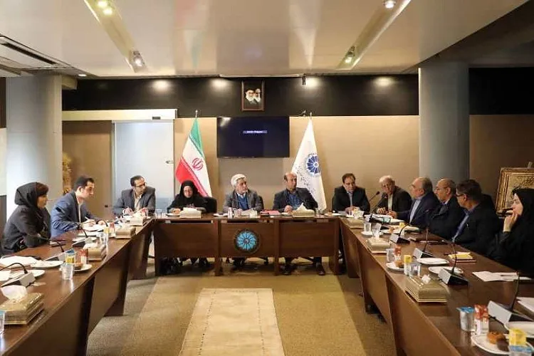 تولید و صادرات مناسب در فضای اقتصادی خوب امكان‌پذیر است