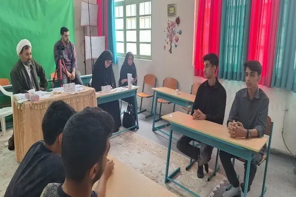مرحله نهایی چهل و سومین دوره مسابقات قرآن، عترت و نماز دانش‌آموزان مازندران در رشته گفتمان مهدوی برگزار شد