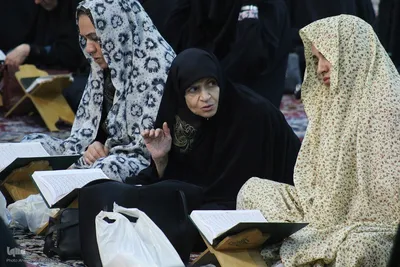 محفل انس با قرآن کریم در حرم شاهچراغ(ع)