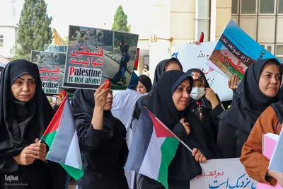 تجمع پرشور دانشگاهیان علوم پزشکی شیراز در محکومیت جنایات رژیم صهیونیستی‎