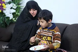 دیدار با خانواده شهید مدافع حرم محرم ترک