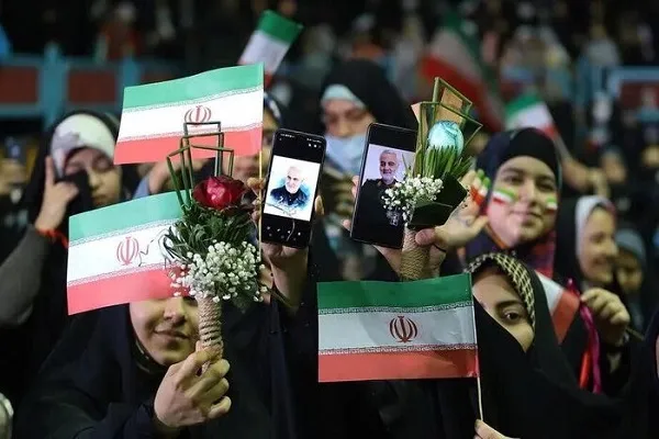 جشن بزرگ «دختران سرزمینم ایران» در قم برگزار شد