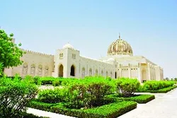 ওমানের বিখ্যাত সুলতান কাবুস গ্র্যান্ড মসজিদ