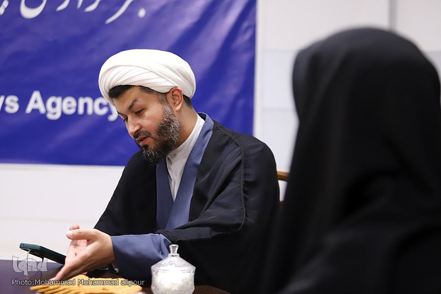 تعریف رهبر شهید از مقاومت؛ زبان مشترک همه ادیان و دیدگاهها تعریف رهبر شهید از مقاومت؛ زبان مشترک همه ادیان و دیدگاهها