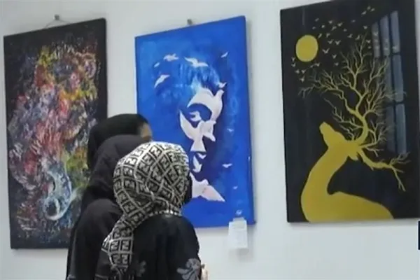 د افغانستان په هرات کې دمیرمنو د نقاشۍ هنری نندارتون جوړ شو