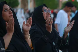 قرائت دعای توسل جهت سلامتی رئیس جمهور در حرم حضرت شاهچراغ (ع)