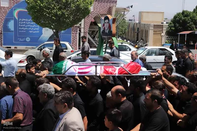 تشییع پیکر دو شهید قرآن آموز در تبریز