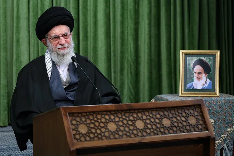دو هدف دشمن در جنگ نرم؛ «شکستن زنجیره تواصی» و «وارونه نمایی از حقایق»