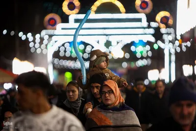 آذین‌بندی قدیمی‌ترین محله تهران در نیمه شعبان