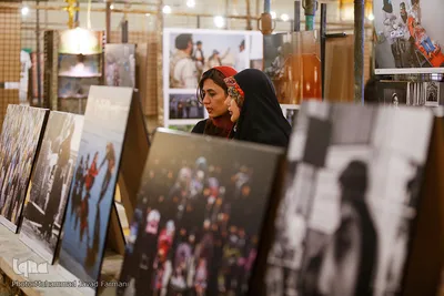 افتتاح نمایشگاه پنجمین جشنواره هنر مقاومت