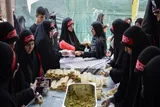 فیلم | پذیرایی از زائران اربعین حسینی در موکب حرم حضرت معصومه(س)