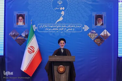 دیدار رئیس جمهور با نخبگان، علما، خانواده شهدا ،ایثار گران و جمعی از اقشار مردم