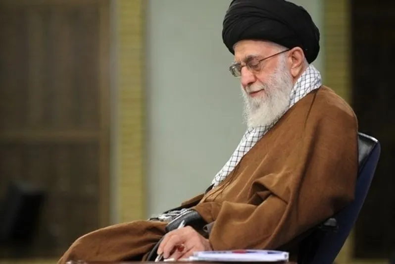İslam Devrimi Lideri'nden Fransa’ya Charlie Habdo kınaması