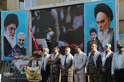 صبحگاه اقتدار معلمان و دانش‌آموزان بسیجی استان قم