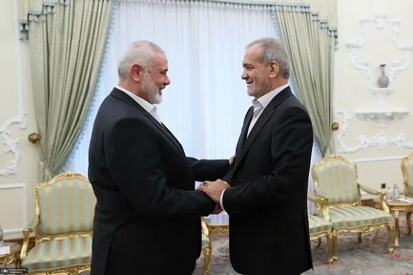 Pezeşkiyan'dan 