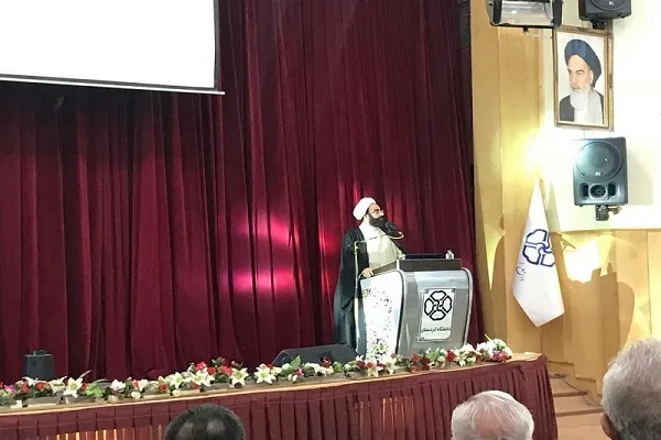 ۴۰ سالگی نشان‌دهنده رسیدن انقلاب به کمال است