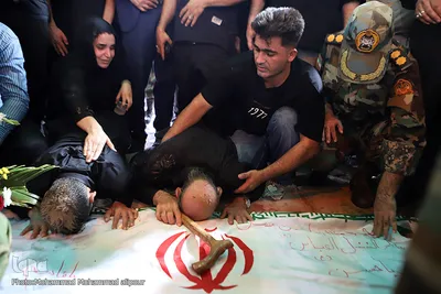 مراسم تشییع و به خاکسپاری دو شهید سرافراز ارتش در اهواز عکاس محمد محمدعلی پور