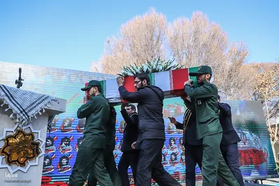تشییع پیکر مطهر پنج شهید گمنام در تبریز‎
