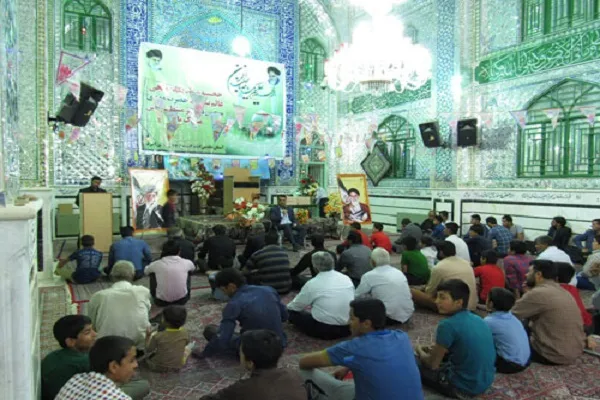 جشن نیمه شعبان در بقاع متبرکه چهارمحال و بختیاری برگزار می‌شود