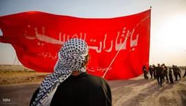 حرکت محبان امام حسین (ع) با پای پیاده به سمت کربلا از جنوبی ترین مناطق عراق