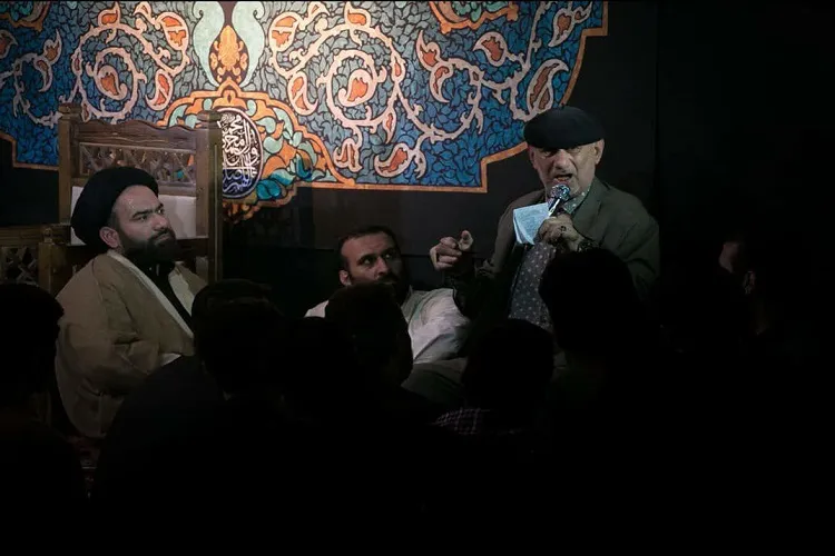 مداحان با هوشیاری راویان مکتب ثارالله(ع) باشند