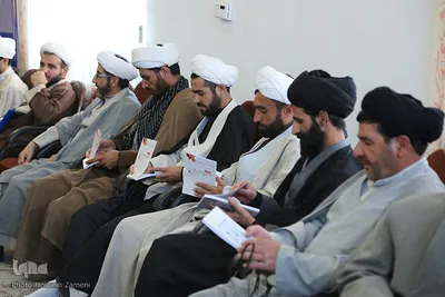 نشست مشترک روحانیون چهارمحال بختیاری با حضور نماینده ولی فقیه شهرکرد